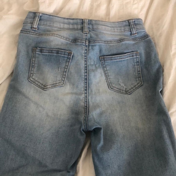 Ripped jeans - Picture 3 of 3